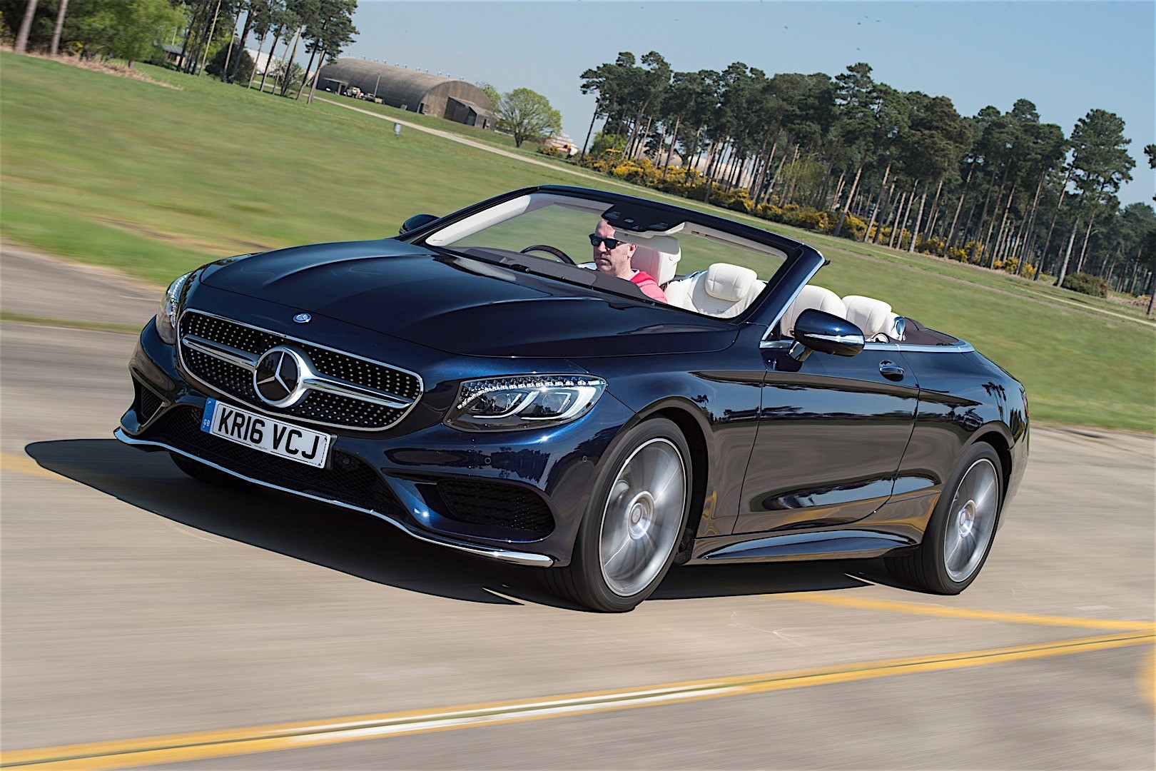 Mercedes Benz S-Class Cabriolet photo 27
