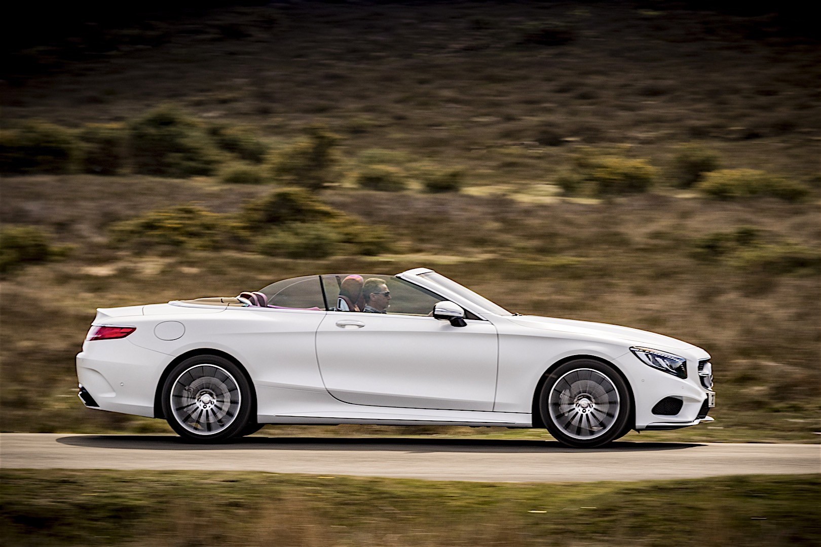 Mercedes Benz S-Class Cabriolet photo 38