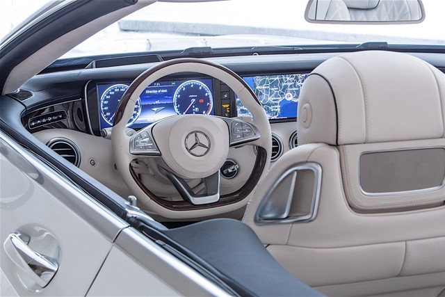 Mercedes Benz S-Class Cabriolet photo 75