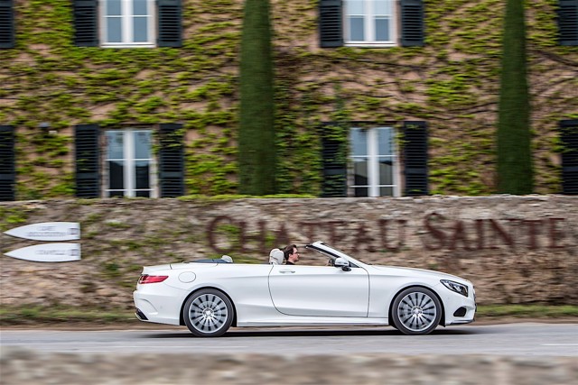 Mercedes Benz S-Class Cabriolet photo 40