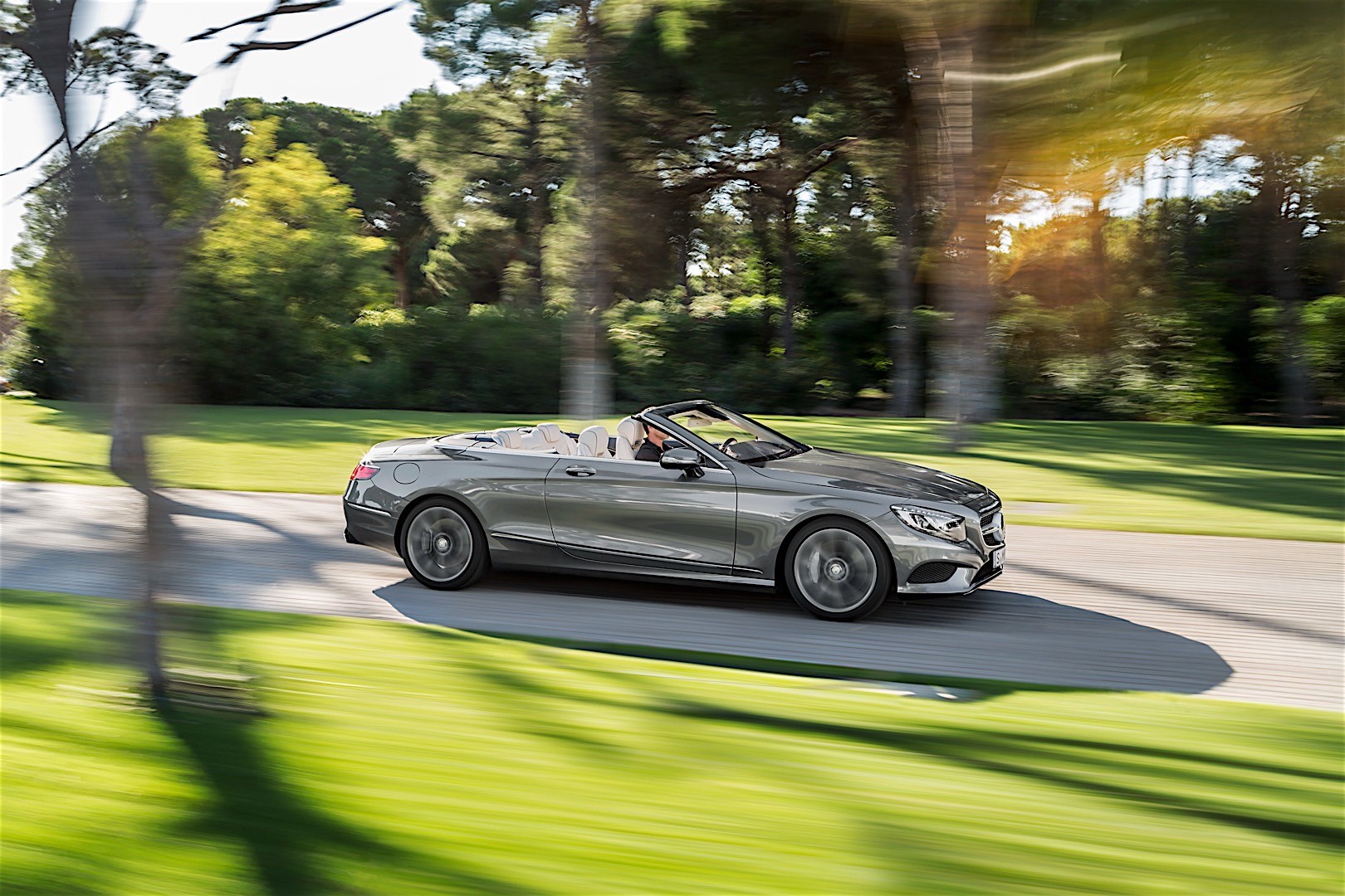 Mercedes Benz S-Class Cabriolet photo 42