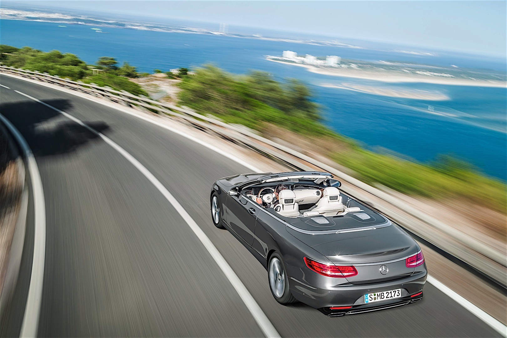 Mercedes Benz S-Class Cabriolet photo 66