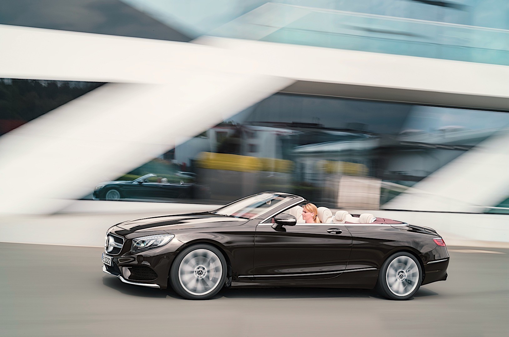 Mercedes Benz S-Class Cabriolet photo 8