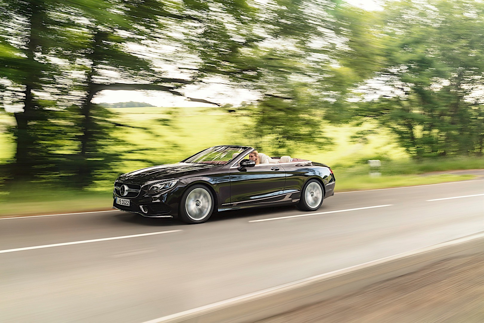 Mercedes Benz S-Class Cabriolet photo 7