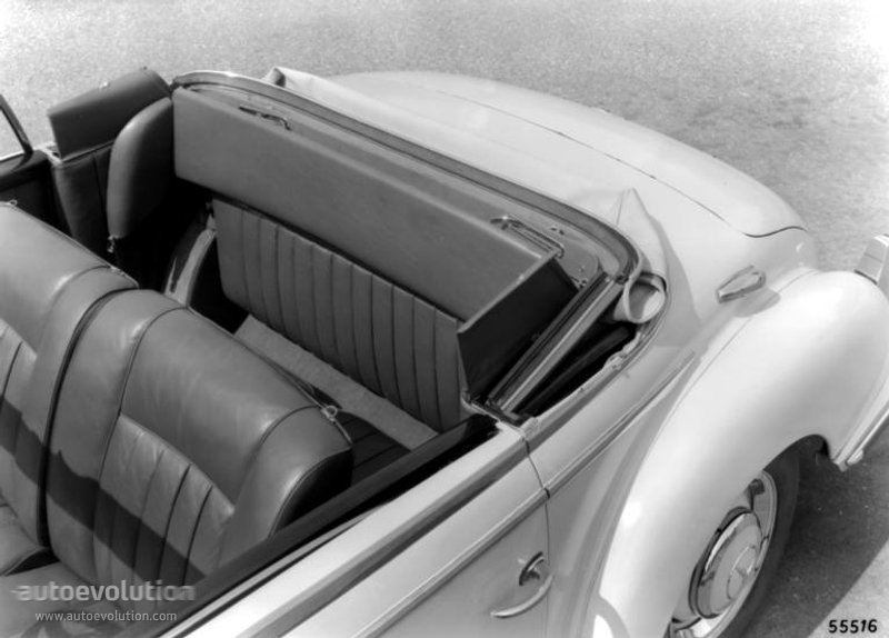 Mercedes Benz S-Class Cabriolet photo 13