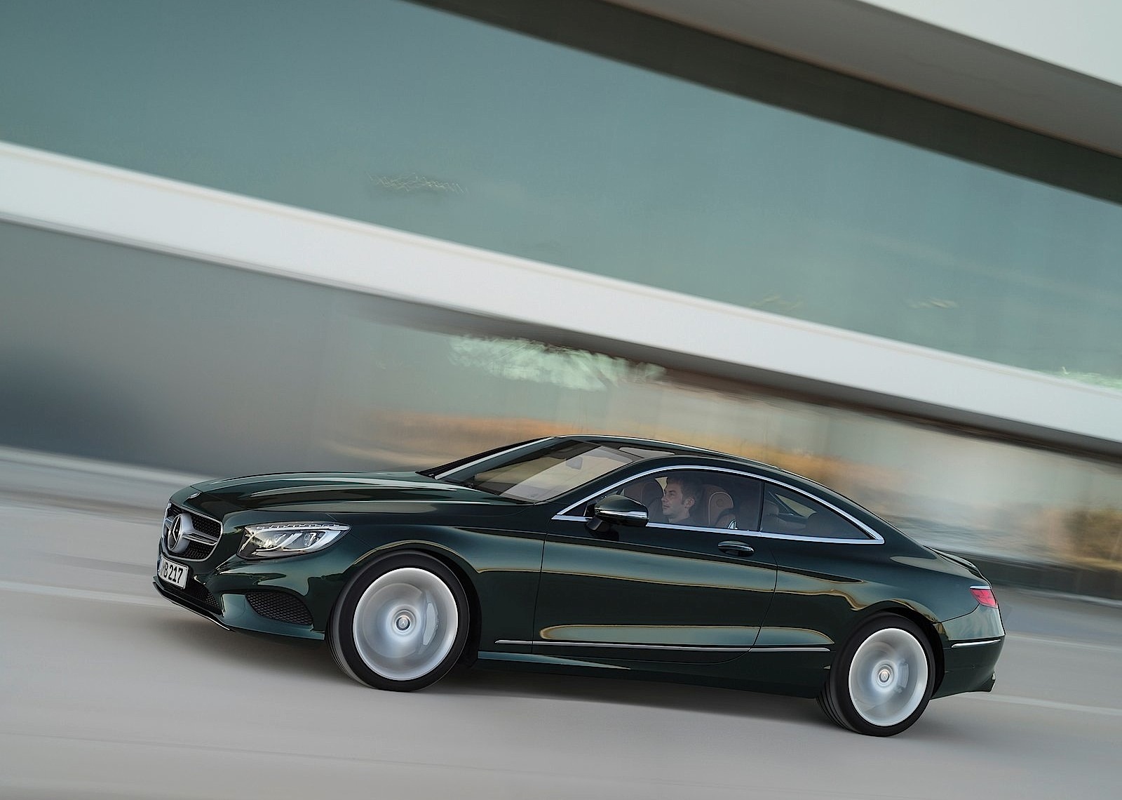 Mercedes Benz S-Class Coupe Amg photo 23