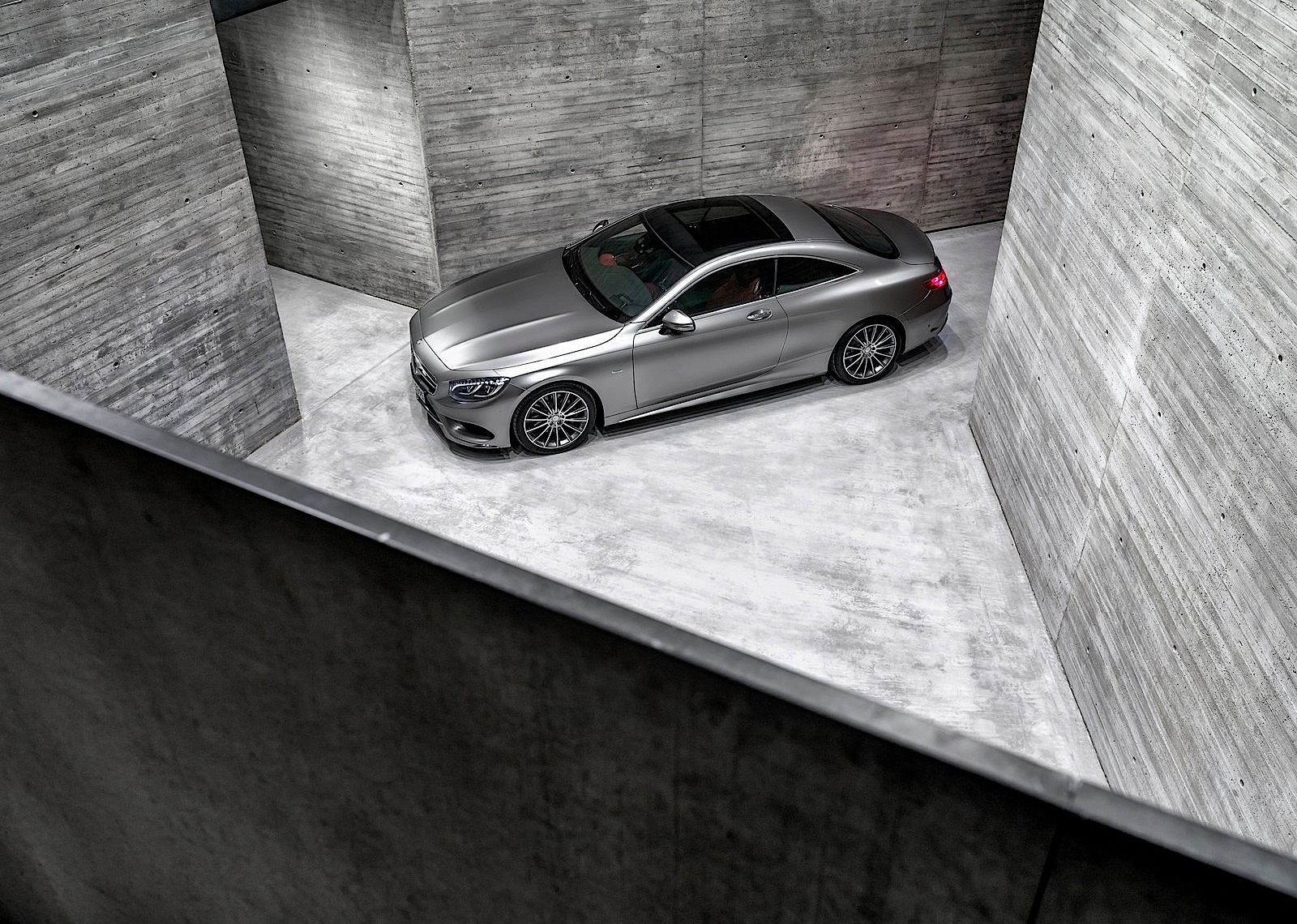 Mercedes Benz S-Class Coupe Amg photo 24