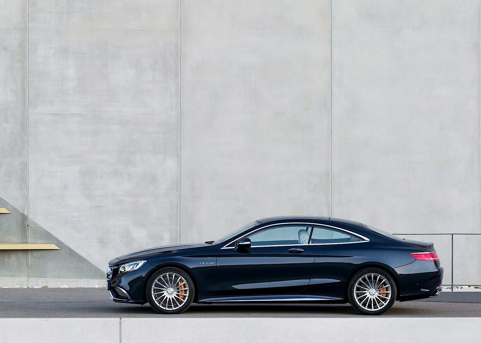 Mercedes Benz S-Class Coupe Amg photo 16