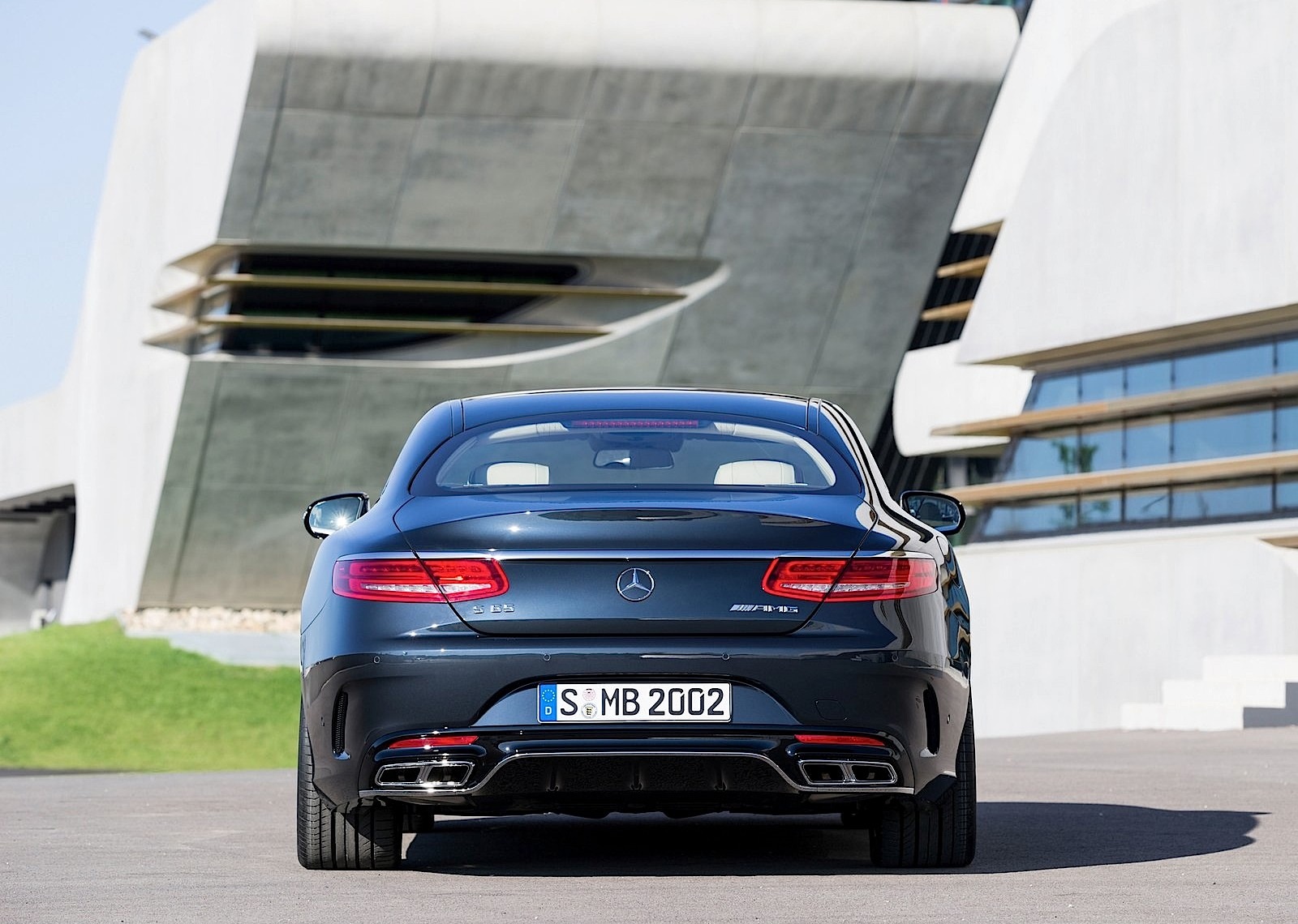 Mercedes Benz S-Class Coupe Amg photo 18