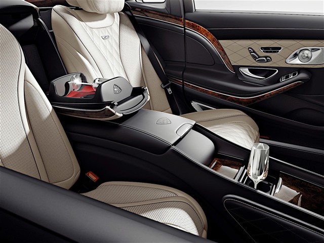 Mercedes Benz S-Class Maybach photo 68