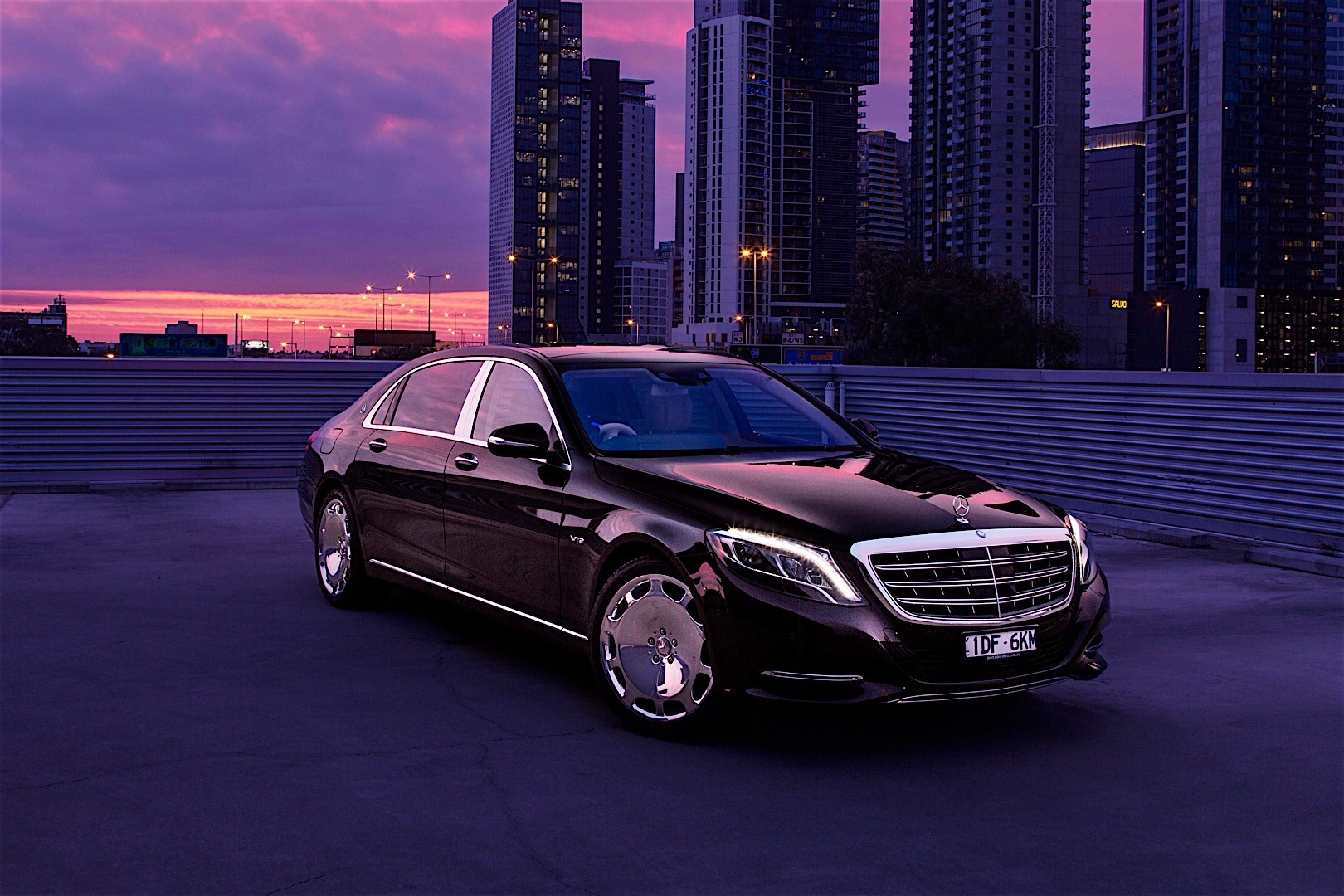 Mercedes Benz S-Class Maybach photo 9