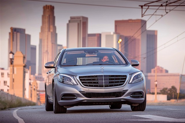 Mercedes Benz S-Class Maybach photo 15