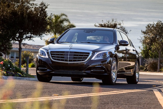 Mercedes Benz S-Class Maybach photo 16