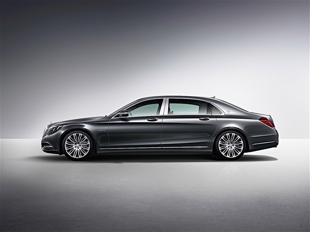 Mercedes Benz S-Class Maybach photo 19