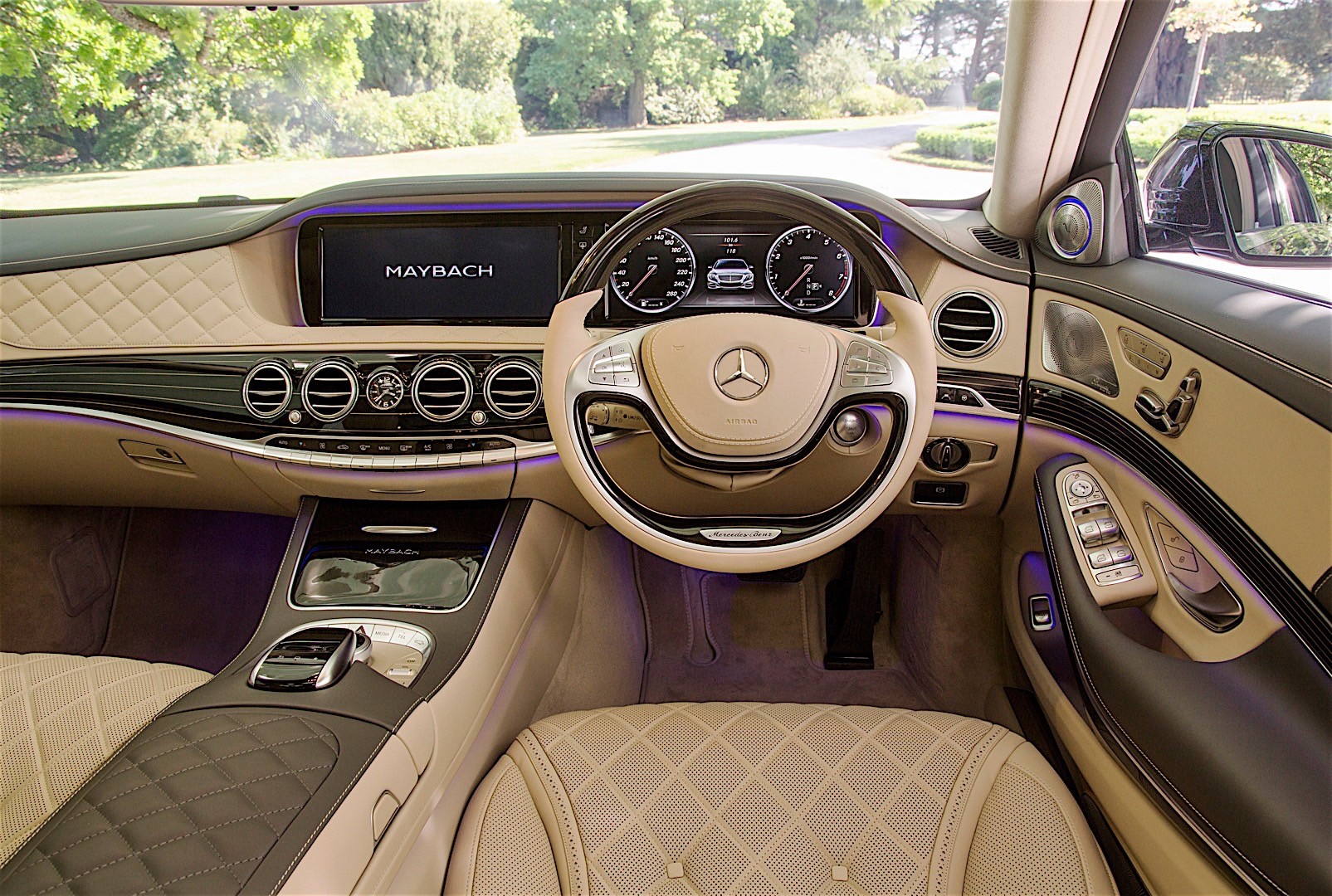 Mercedes Benz S-Class Maybach photo 60
