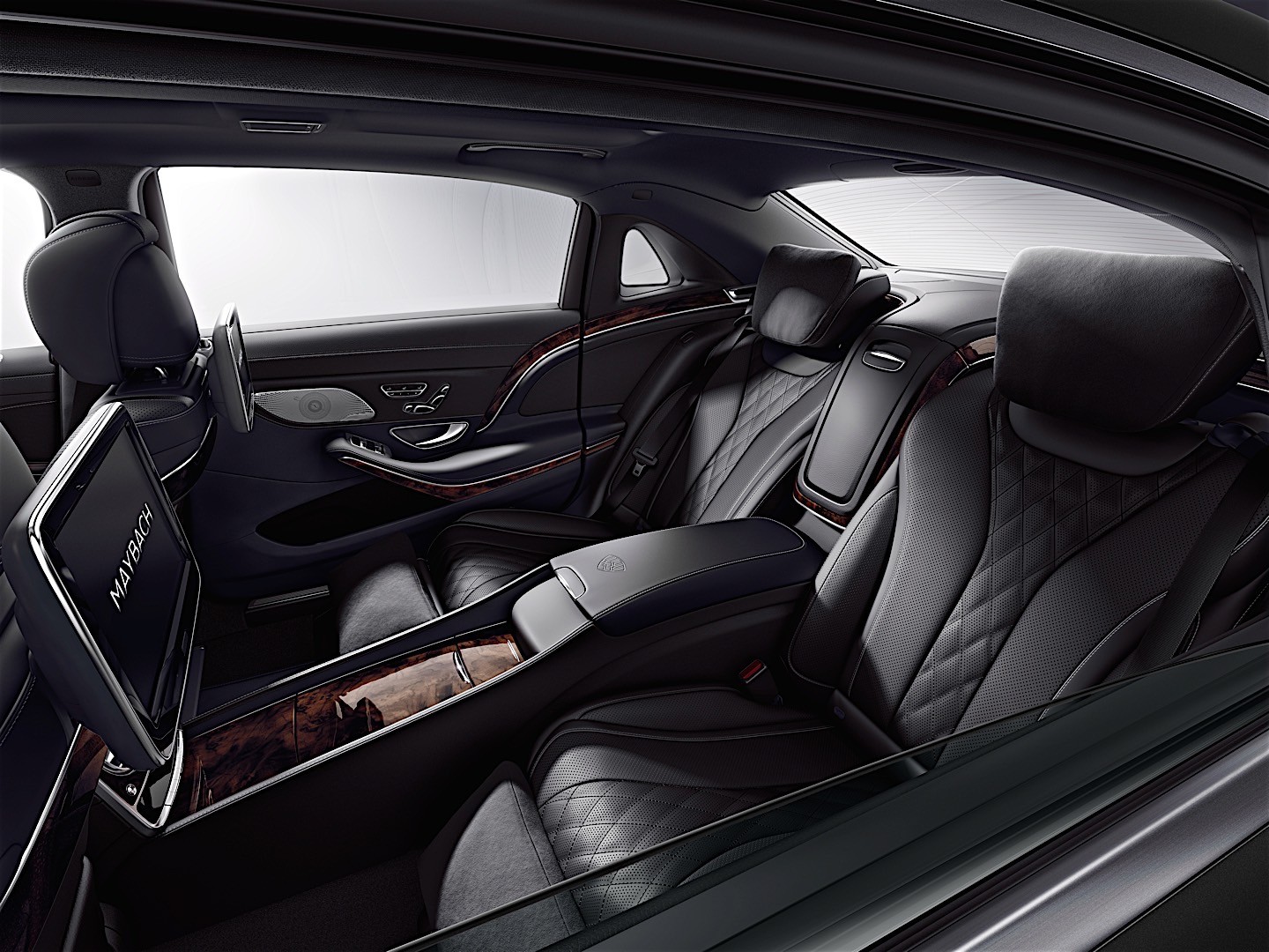 Mercedes Benz S-Class Maybach photo 62