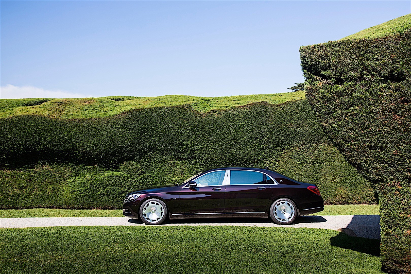 Mercedes Benz S-Class Maybach photo 40