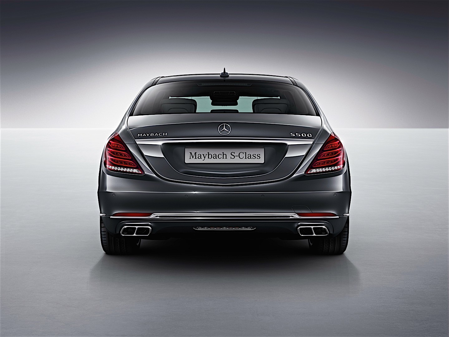 Mercedes Benz S-Class Maybach photo 44