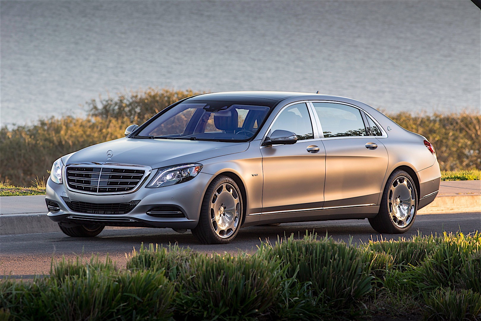 Mercedes Benz S-Class Maybach photo 46