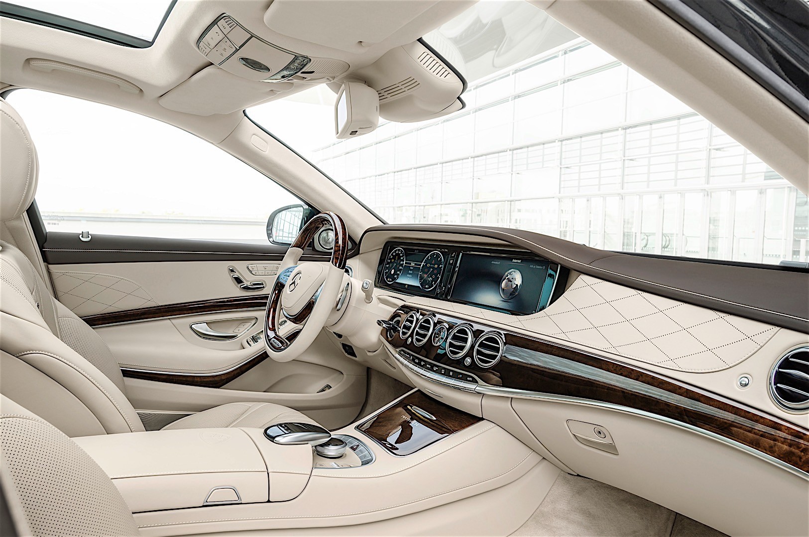 Mercedes Benz S-Class Maybach photo 63