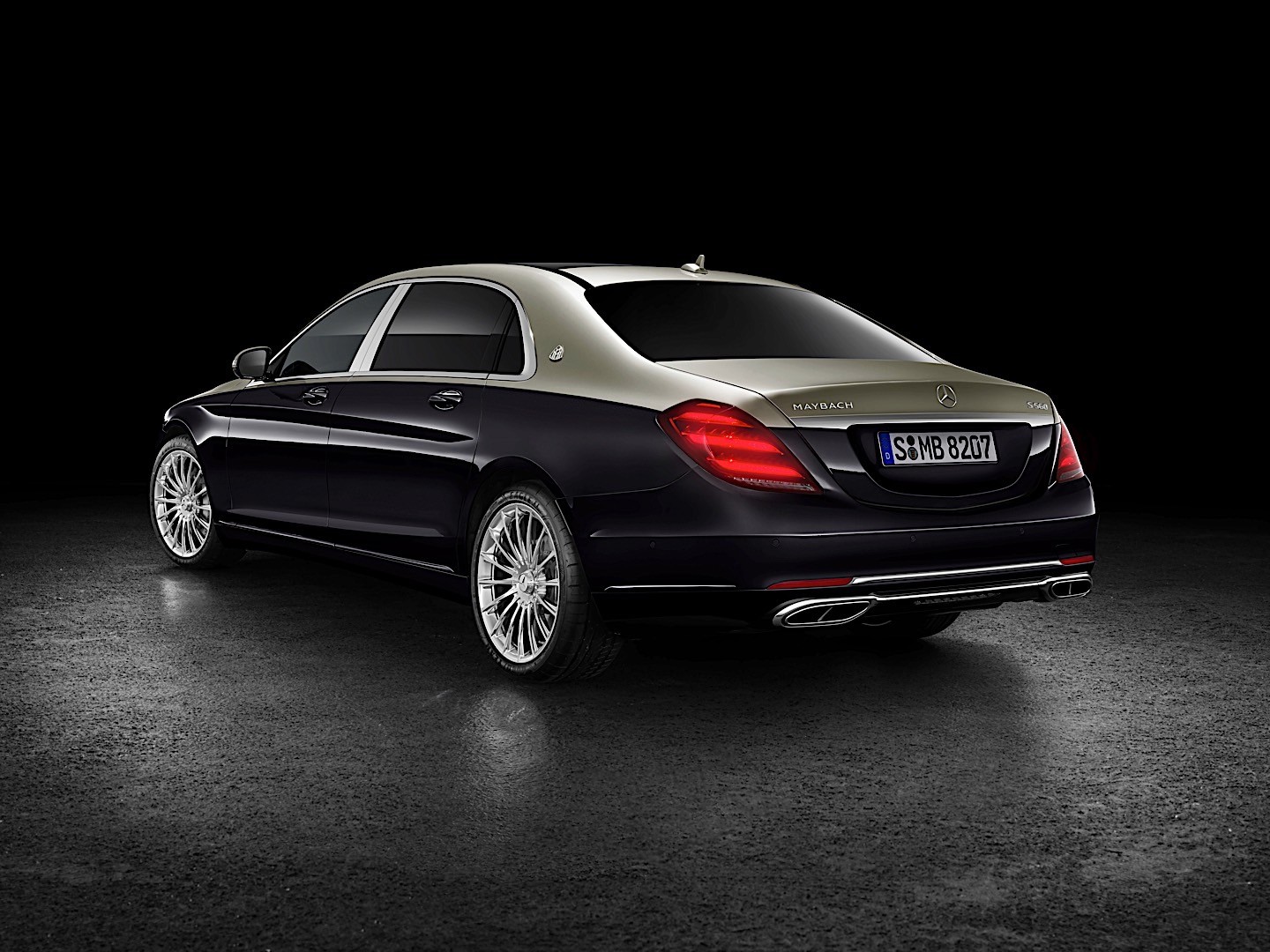 Mercedes Benz S-Class Maybach photo 3