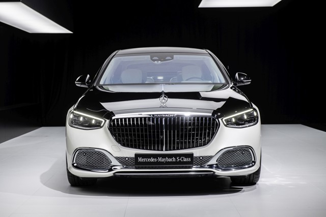 Mercedes Benz S-Class Maybach photo 19