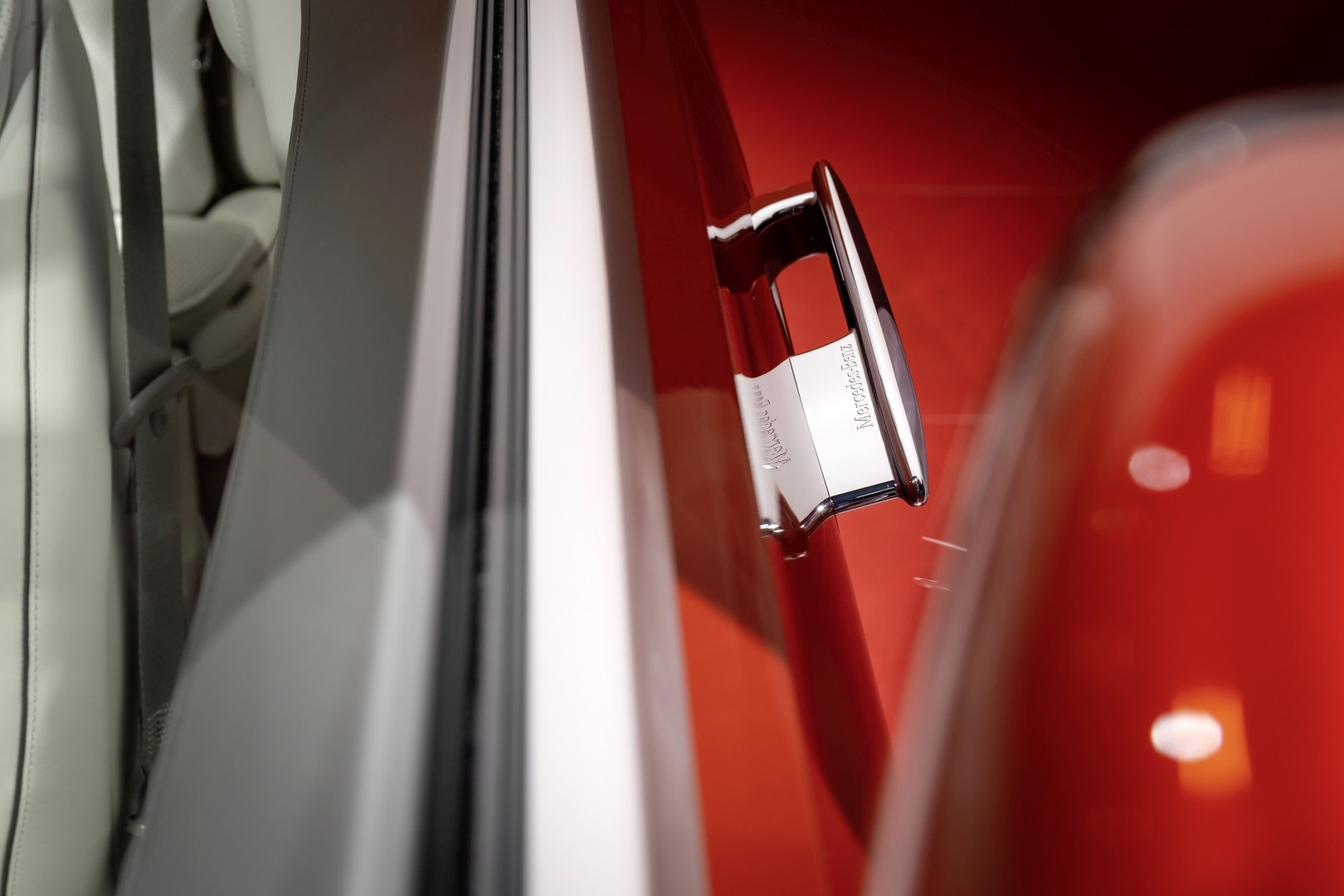 Mercedes Benz S-Class Maybach photo 28