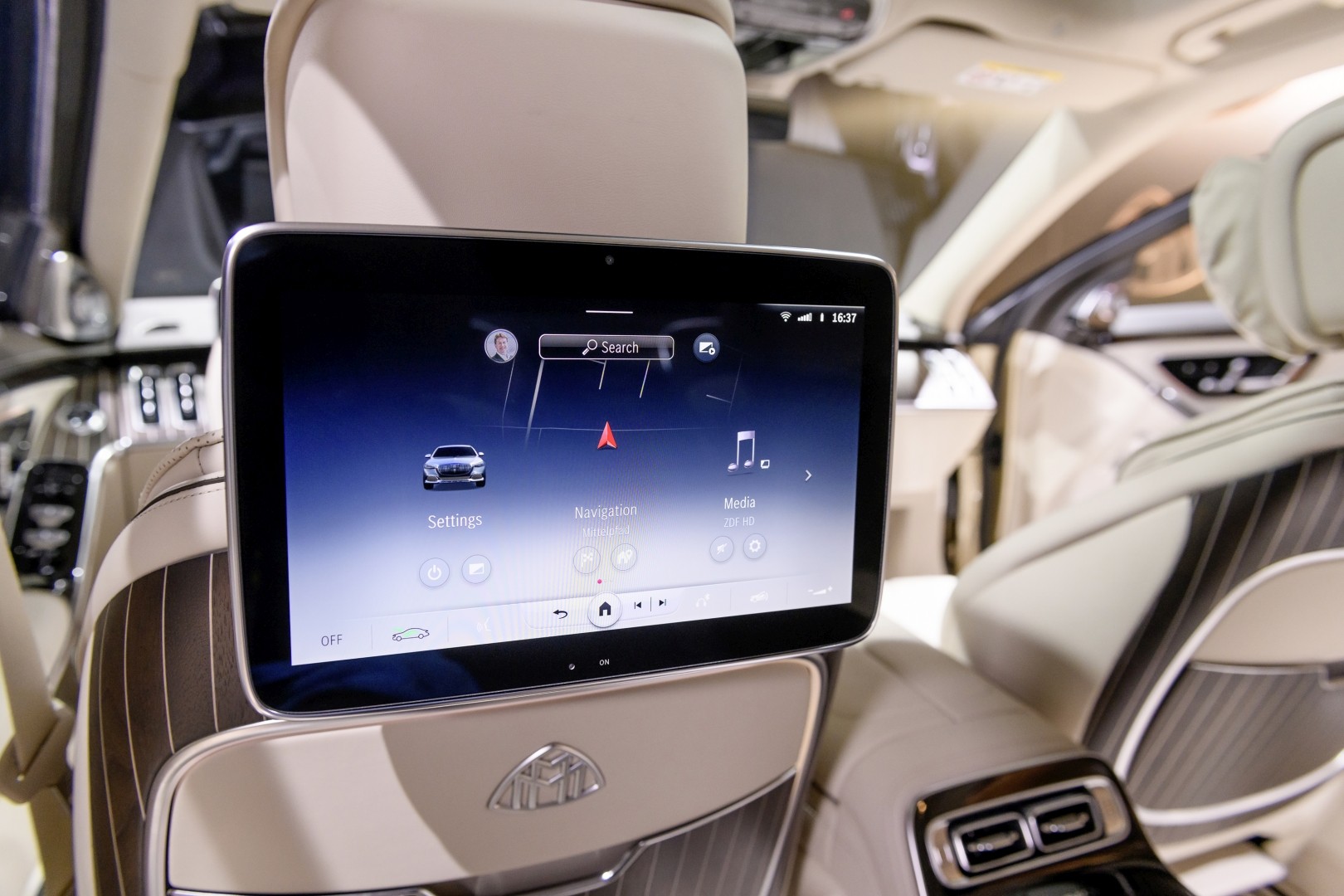 Mercedes Benz S-Class Maybach photo 93