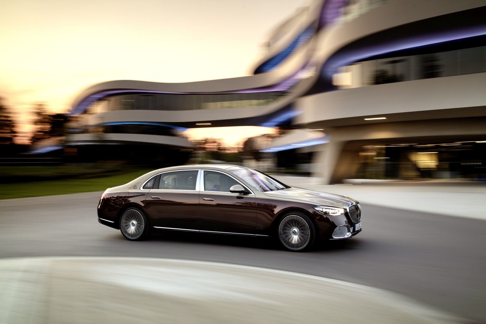 Mercedes Benz S-Class Maybach photo 63
