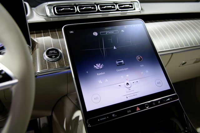 Mercedes Benz S-Class Maybach photo 96