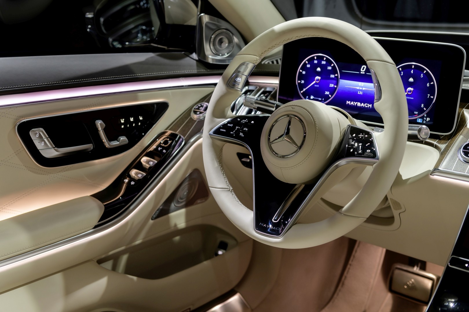 Mercedes Benz S-Class Maybach photo 84
