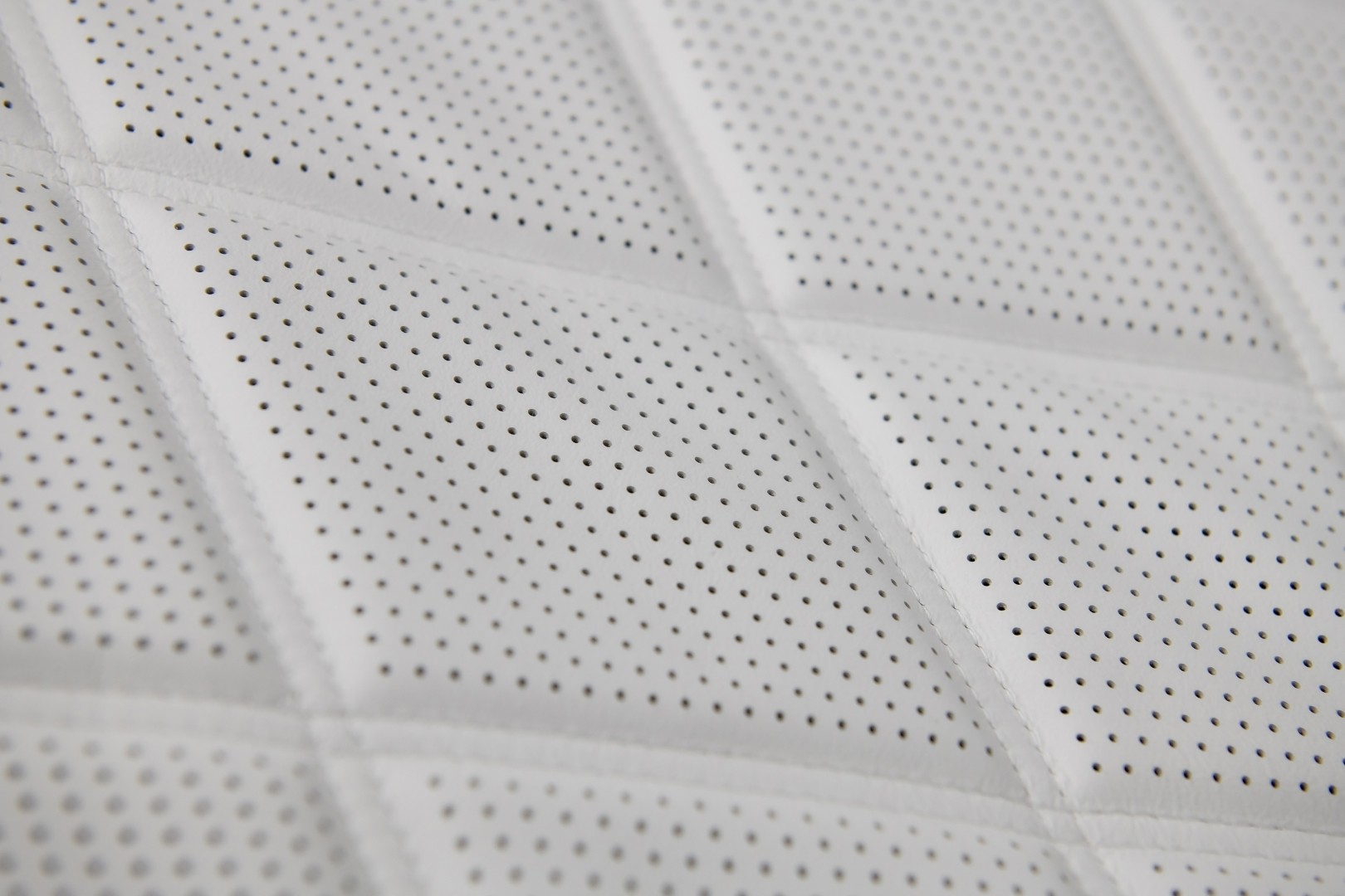 Mercedes Benz S-Class Maybach photo 119