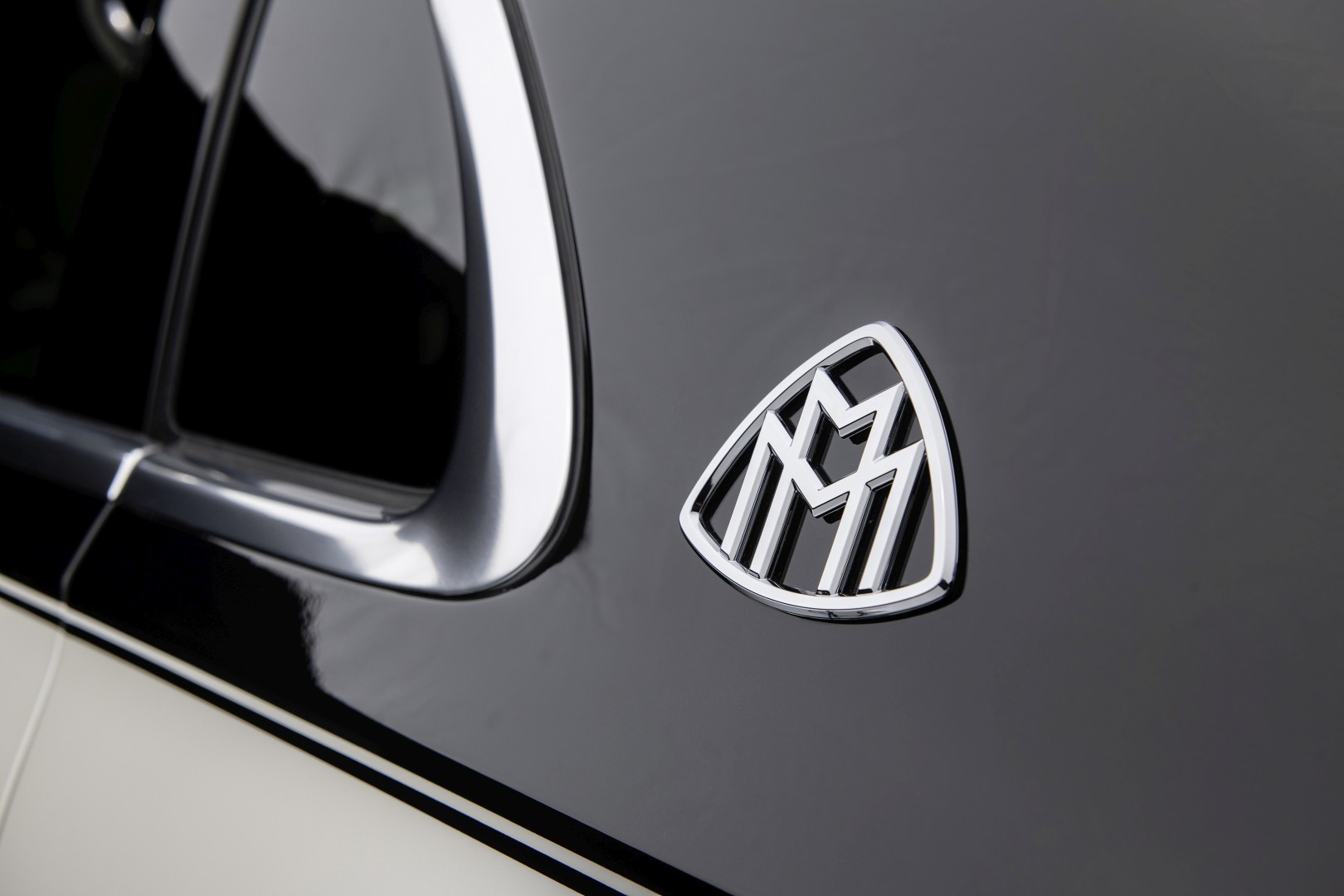 Mercedes Benz S-Class Maybach photo 122