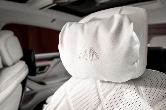 Mercedes Benz S-Class Maybach photo 124