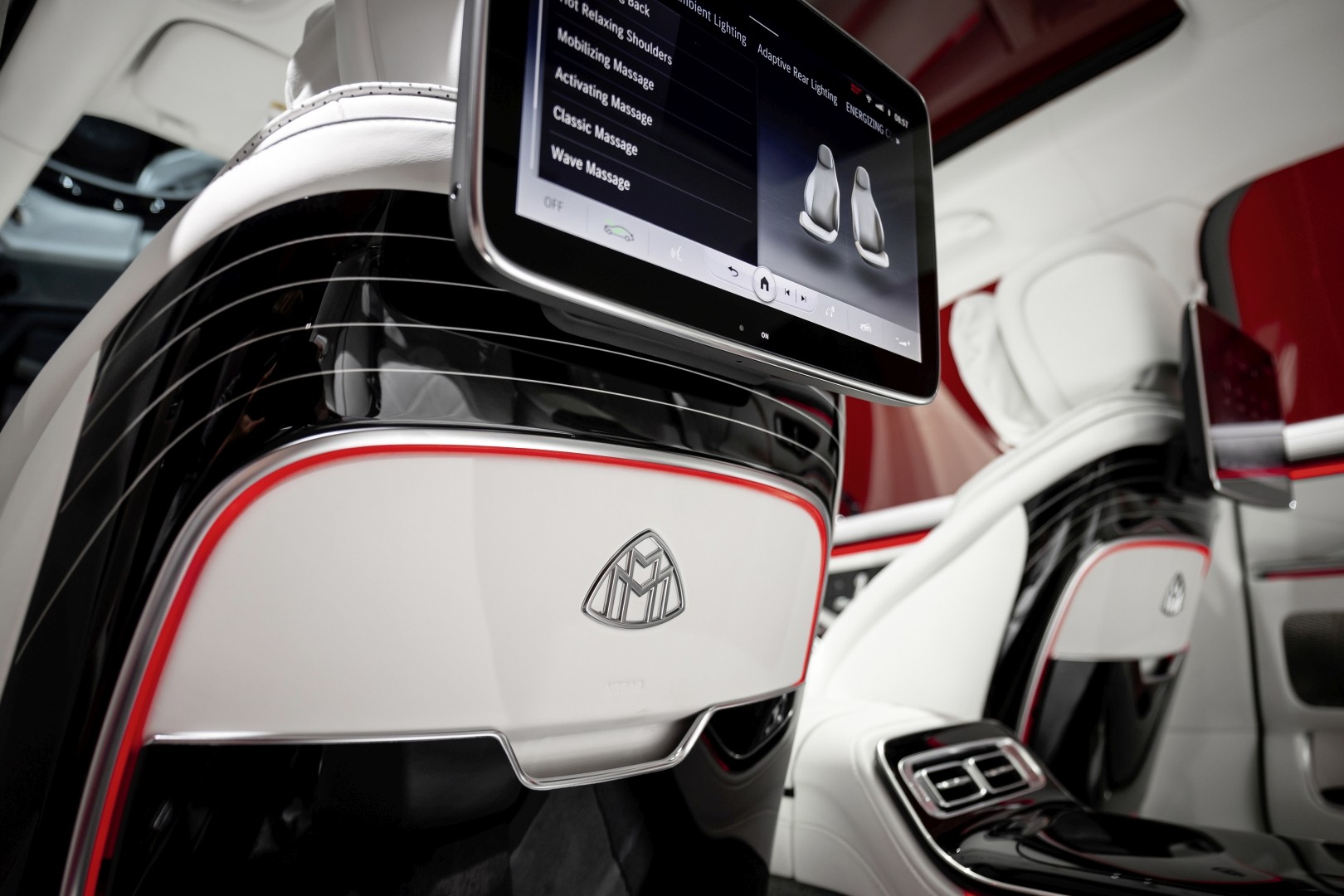 Mercedes Benz S-Class Maybach photo 138