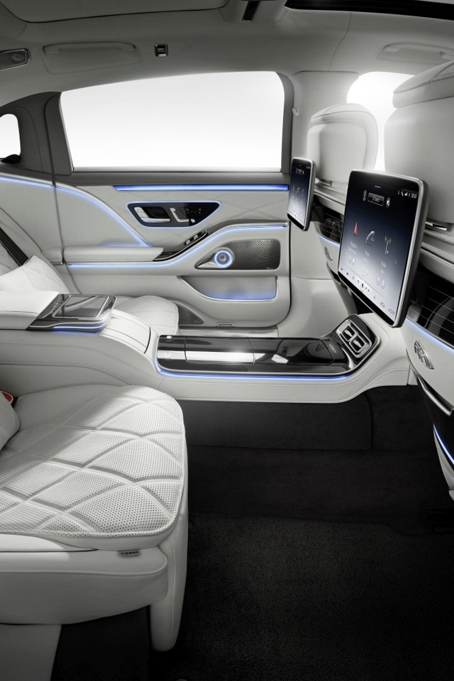 Mercedes Benz S-Class Maybach photo 145