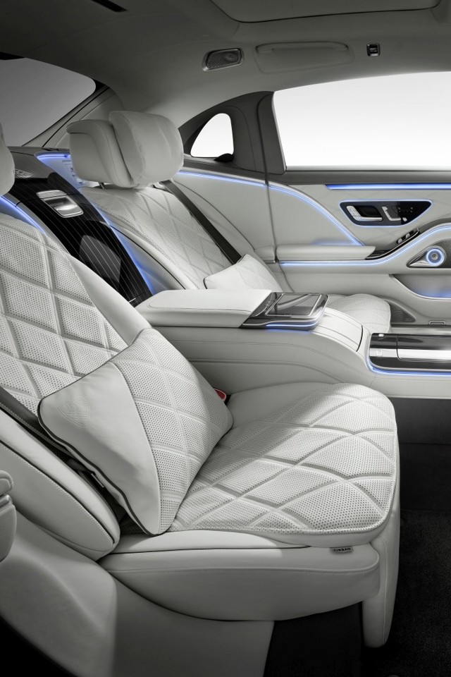 Mercedes Benz S-Class Maybach photo 146