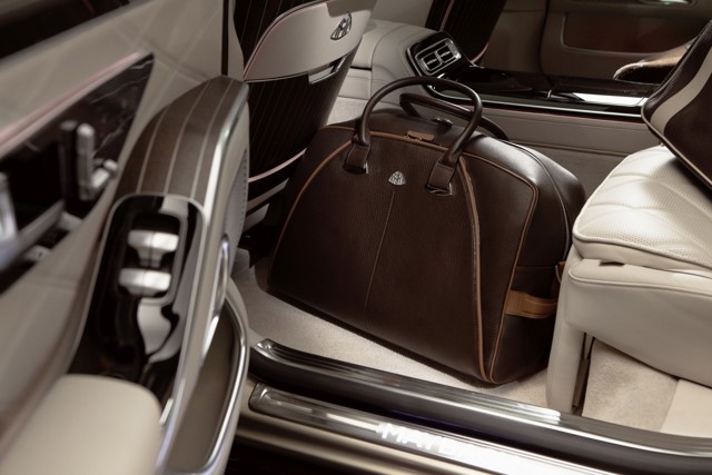 Mercedes Benz S-Class Maybach photo 157
