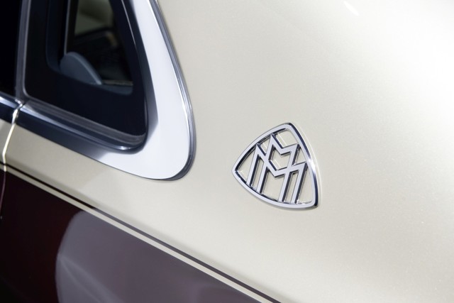 Mercedes Benz S-Class Maybach photo 3