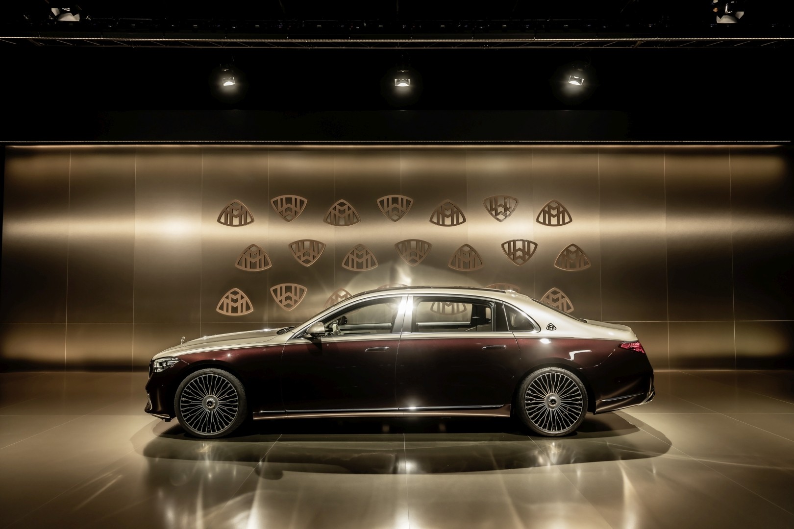 Mercedes Benz S-Class Maybach photo 6
