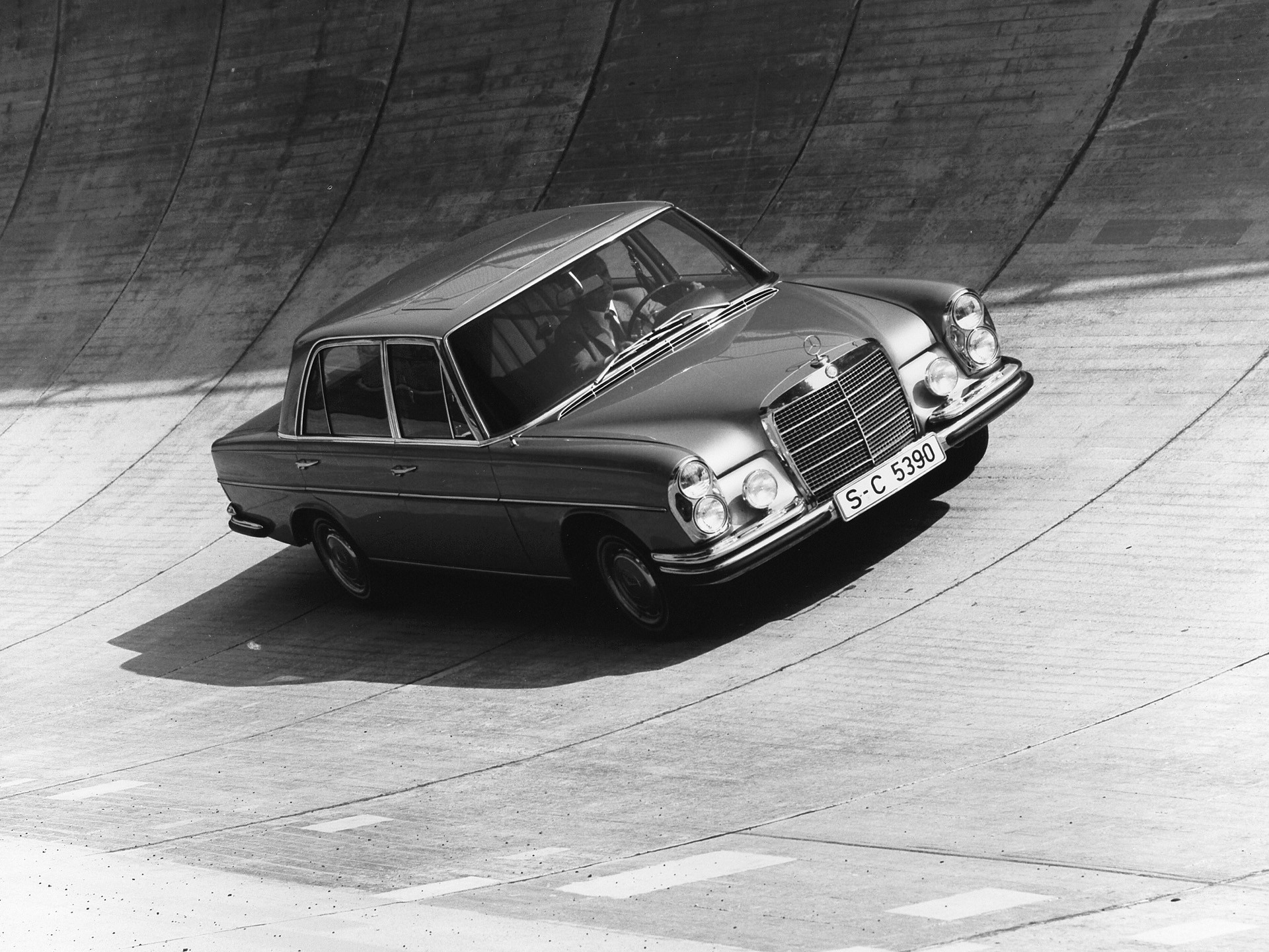 Mercedes Benz S-Klasse And Predecessors photo 23