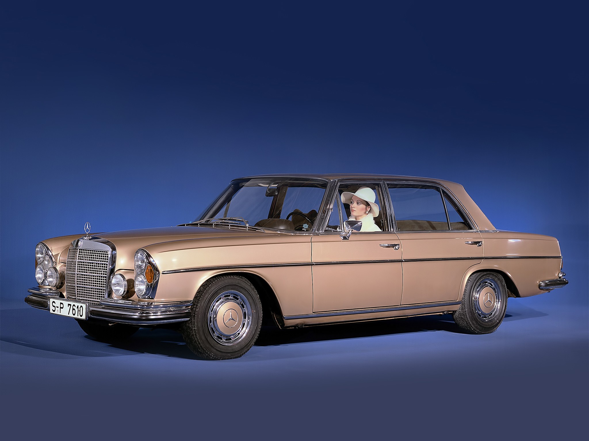 Mercedes Benz S-Klasse And Predecessors photo 32