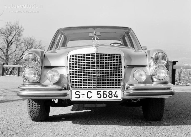 Mercedes Benz S-Klasse And Predecessors photo 11