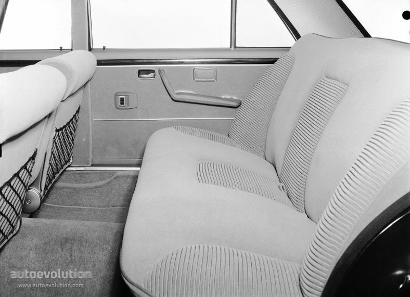 Mercedes Benz S-Klasse And Predecessors photo 37