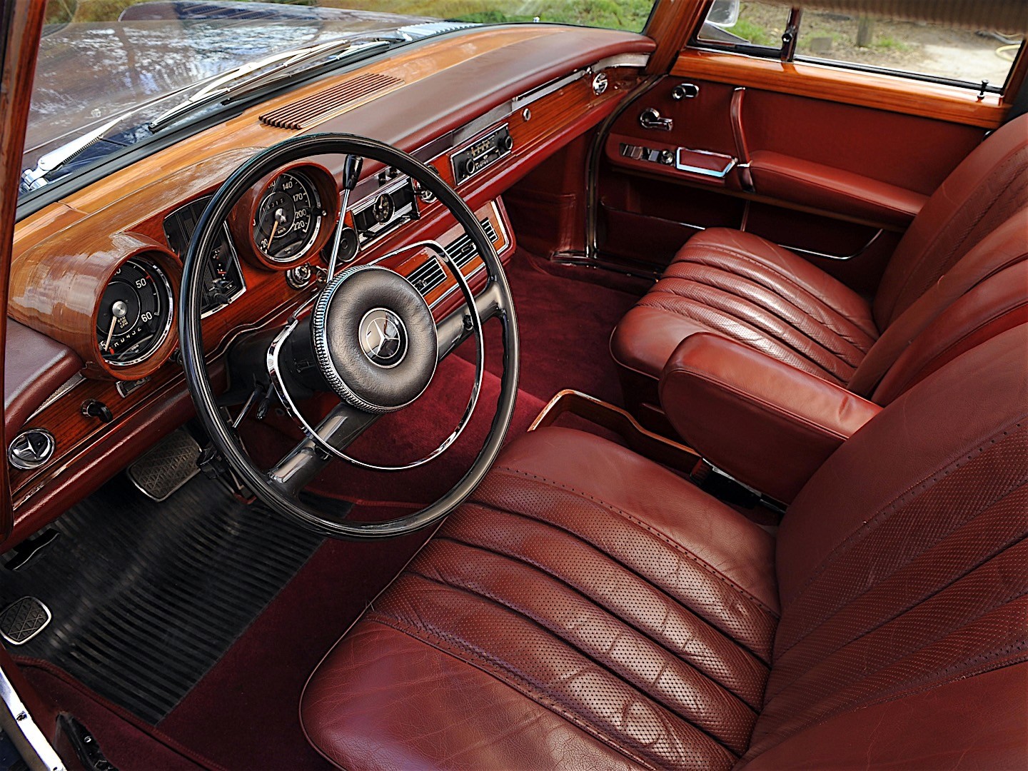 Mercedes Benz S-Klasse And Predecessors photo 60