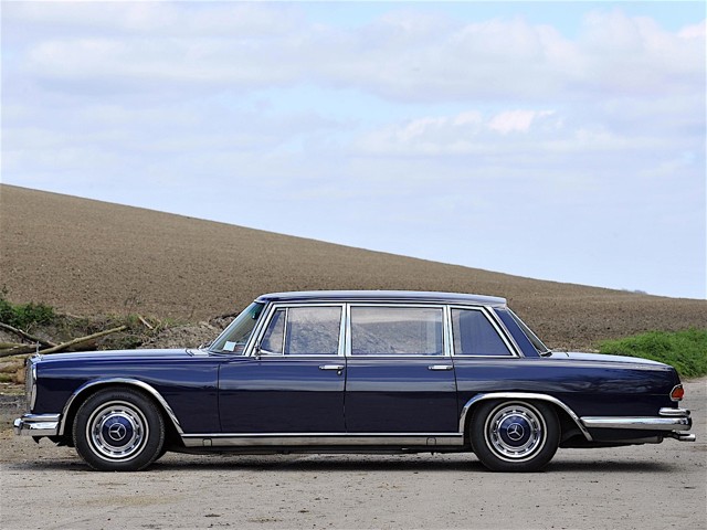 Mercedes Benz S-Klasse And Predecessors photo 11