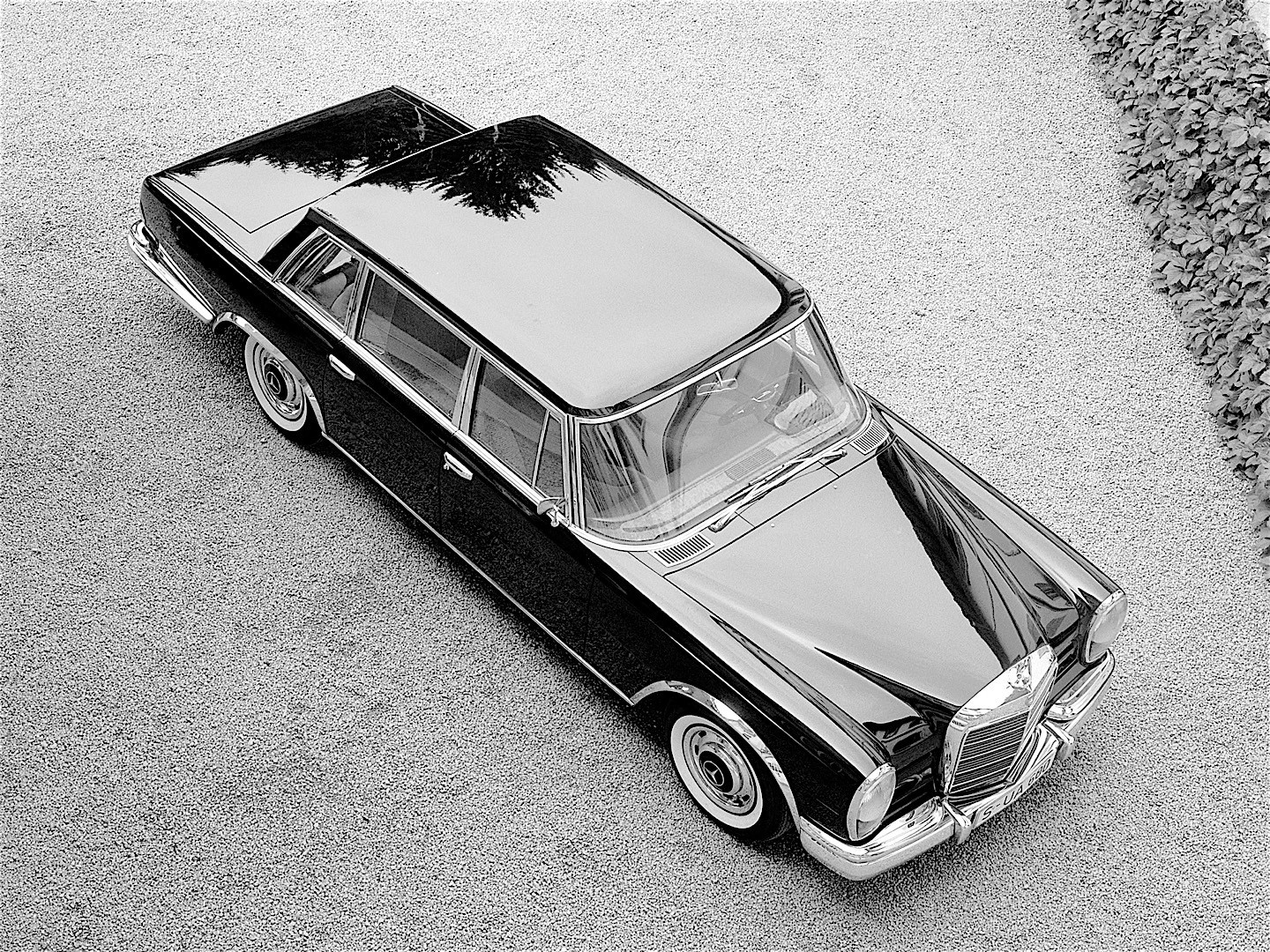Mercedes Benz S-Klasse And Predecessors photo 38