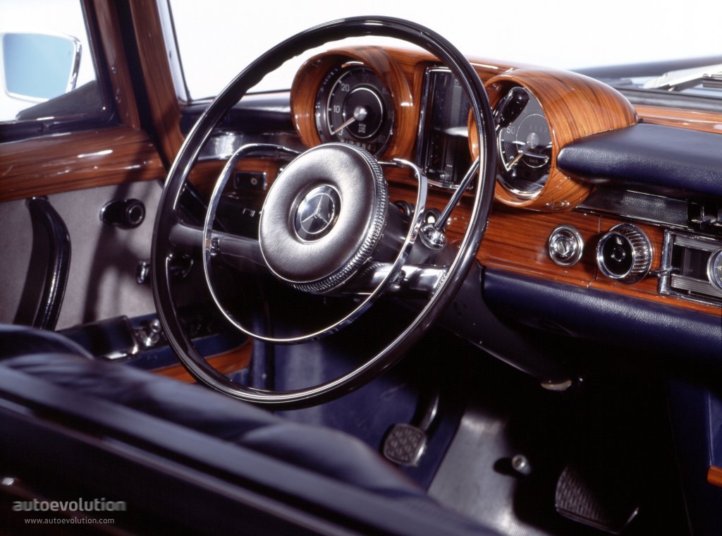 Mercedes Benz S-Klasse And Predecessors photo 50