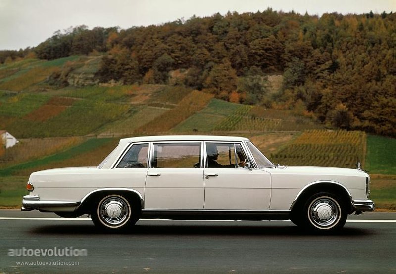 Mercedes Benz S-Klasse And Predecessors photo 9