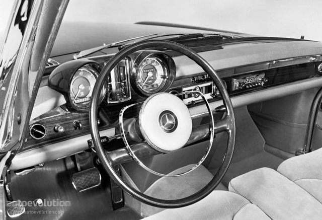 Mercedes Benz S-Klasse And Predecessors photo 51